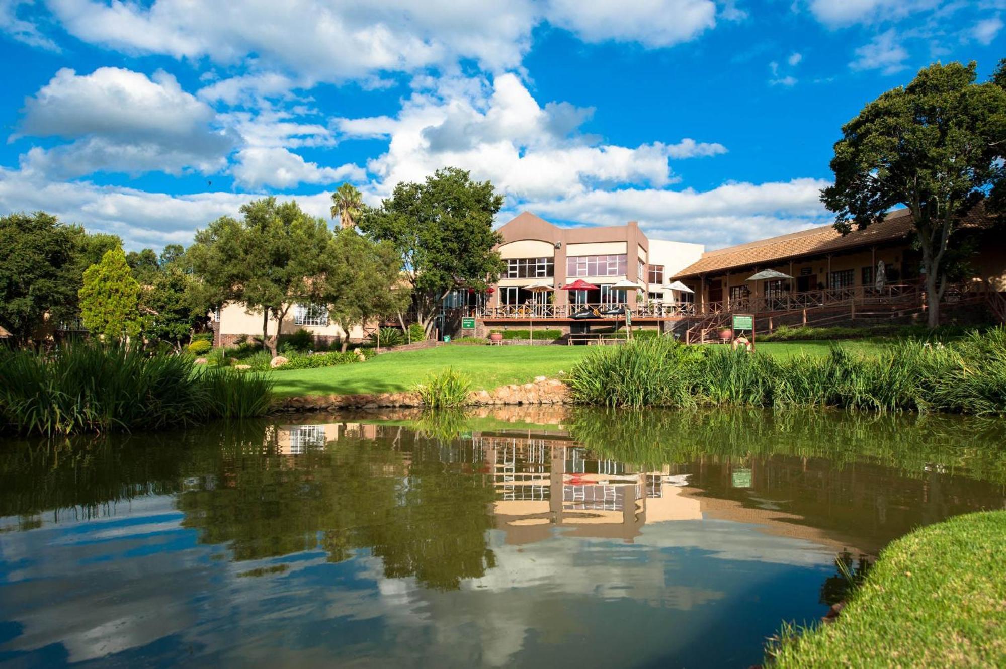 Glenburn Lodge & Spa Muldersdrift Exterior photo